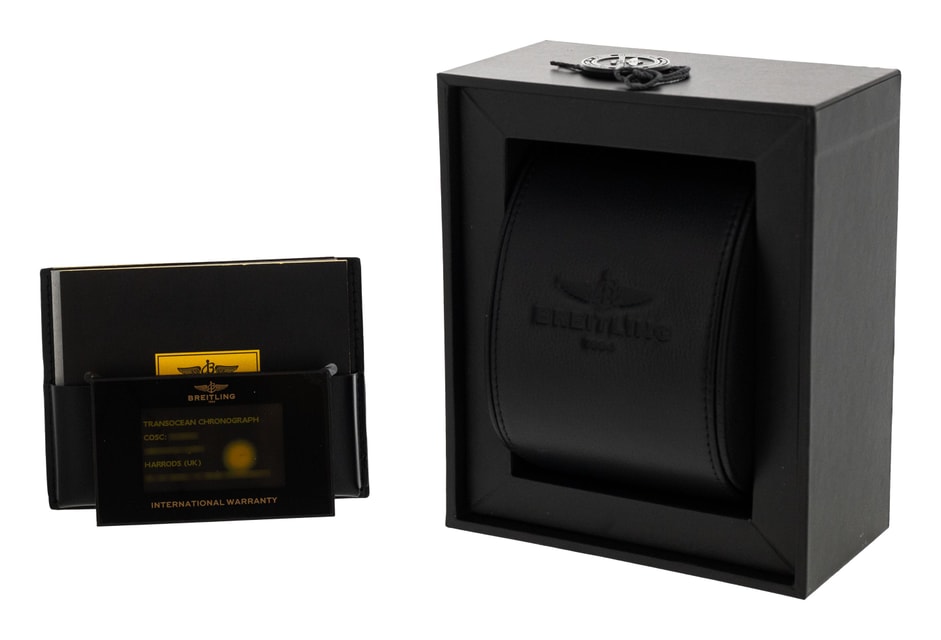 Breitling Transocean Chronograph UB0152 Image 5